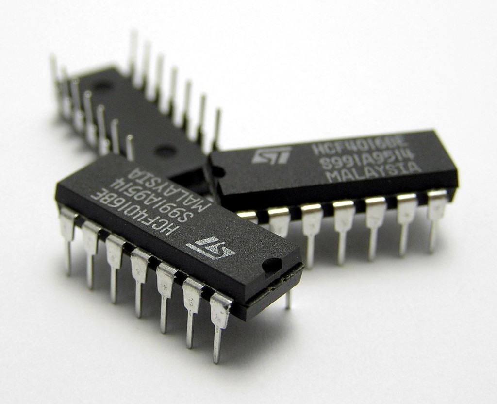 آیسی (Integrated Circuit)